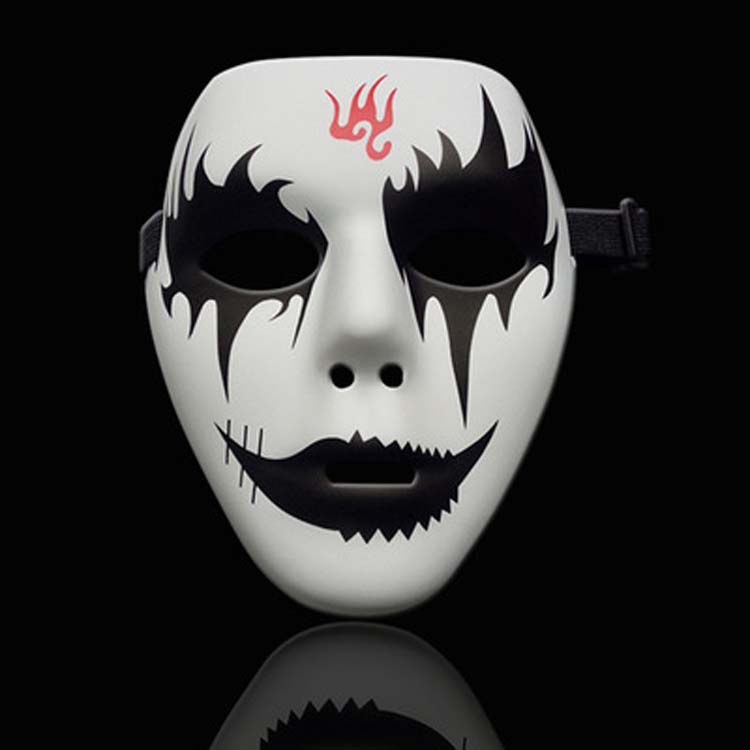Halloween masks, experience thrills, create thrills, and enjoy the fun of parties_voghion.com
